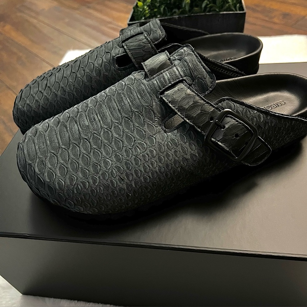The Shoe Surgeon Luxe Mule Matte Black Python Size M 10 W 11.5 New In Box - Picture 9 of 14